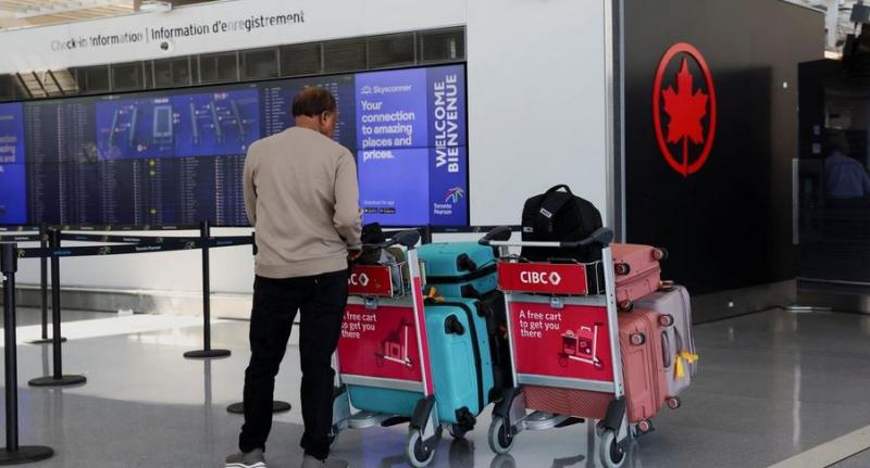 कनाडा के 10,000 ‘फ्लाइट अटेंडेंट’ ने की हड़ताल, कंपनी की सभी उड़ानें निलंबित