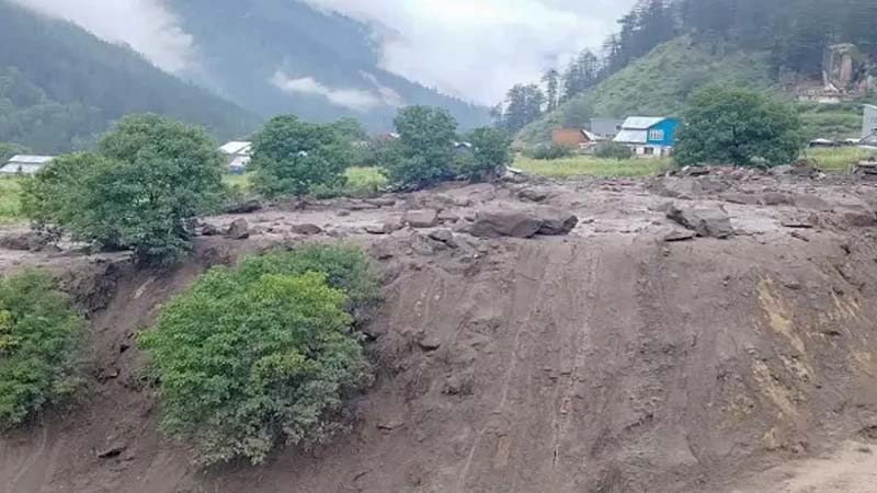 कठुआ में बादल फटने के बाद आई बाढ़, सात लोगों की मौत, कई घरों को भी पहुंचा नुकसान