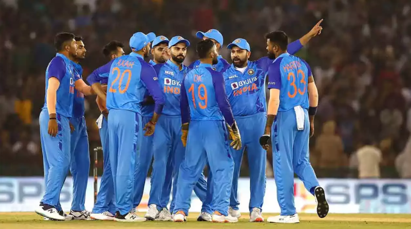 जर्सी स्पॉन्सर पर क्यों छाया रहता है संकट? BCCI के पार्टनर्स की पूरी लिस्ट जानें