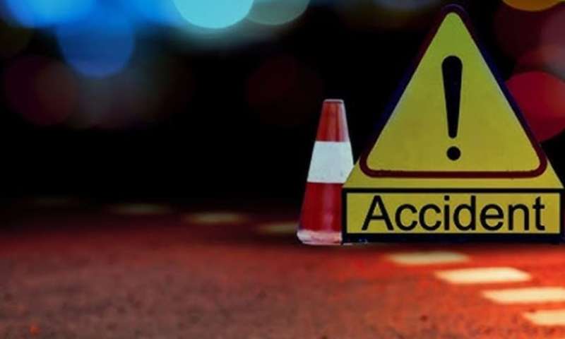 यूपी में भीषण सड़क हादसा: गोंडा में 15 सवारियों से भरी बुलेरो नहर में पलटी, 11 की मौत