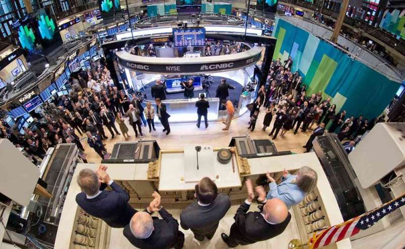 सुधारित जीएसटी ढांचे का असर, शेयर बाजार ने दिखाई उड़ान – सेंसेक्स-निफ्टी नए शिखर पर