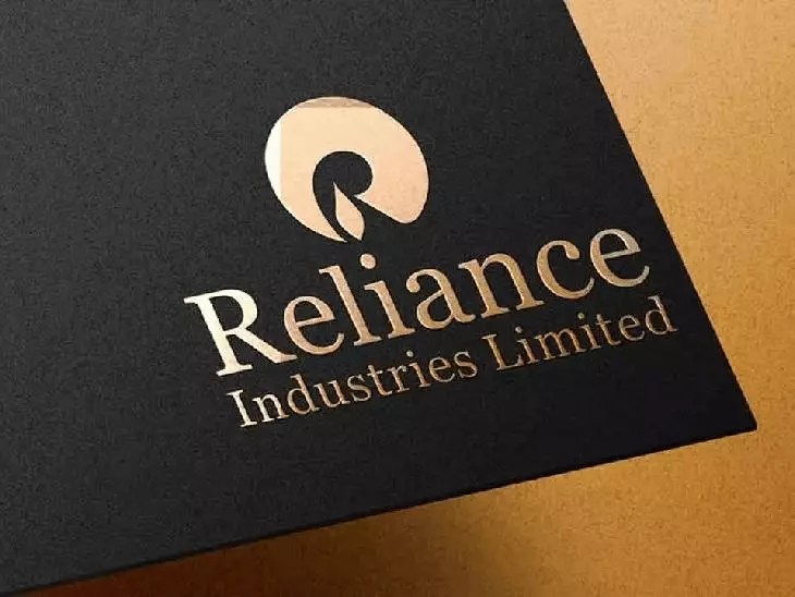 मार्केट वैल्यूएशन के लिहाज से देश की टॉप-10 कंपनियों में से 6 की मार्केट बैल्यू इस हफ्ते के कारोबार में ₹1.36 लाख करोड़ कम हो गई