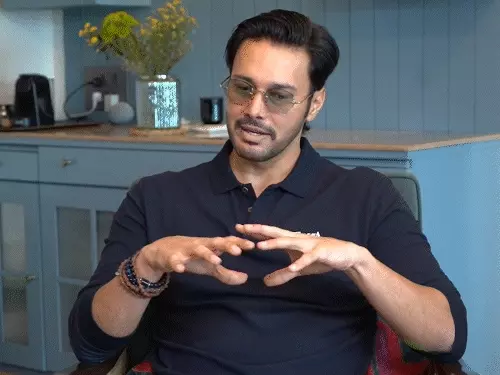 एक्टर रजनीश दुग्गल हाल ही में रिलीज हुई फिल्म ‘उदयपुर फाइल्स’ में नजर आए