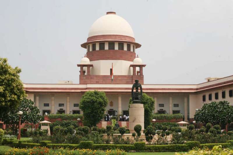 चीफ जस्टिस के अधिकार क्षेत्र में माना मामला, सुप्रीम कोर्ट ने बदला अपना फैसला