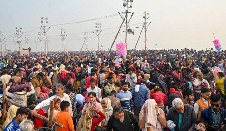 पितृ पक्ष मेले में आए 30 लाख श्रद्धालु, 16 दिनों में हुआ 600 करोड़ रूपये से अधिक का कारोबार
