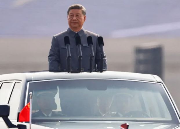 बीजिंग में चीन का शक्ति प्रदर्शन: शी जिनपिंग ने किया सैन्य परेड का निरीक्षण, पुतिन और किम भी रहे मौजूद