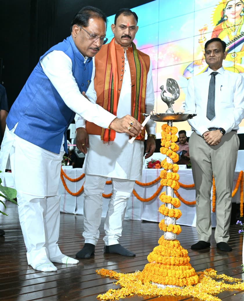 मुख्यमंत्री विष्णु देव साय ने किया एरोकॉन 2025 का शुभारंभ, कैंसर उपचार और शोध में मिलेगी नई दिशा