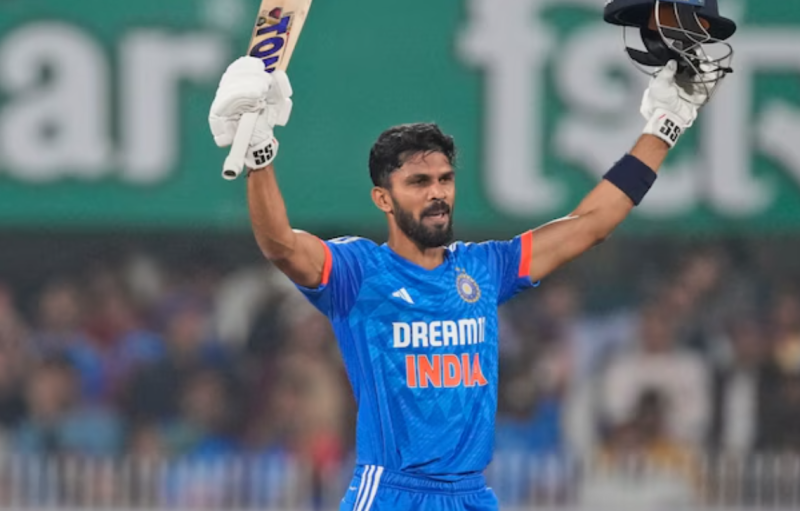 वेस्ट ज़ोन के गायकवाड़ चमके, टीम 360+ पर; साउथ ज़ोन ने भी पकड़ी लय