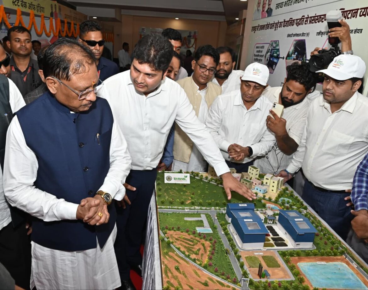 मुख्यमंत्री श्री विष्णु देव साय नगरीय प्रशासन विभाग के स्वच्छता, आवास और लोक कल्याण उत्सव में हुए शामिल