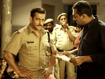 सलमान खान के साथ दबंग और रणबीर कपूर के साथ बेशरम जैसी फिल्में डायरेक्ट कर चुके अभिनव कश्यप ने हाल ही में सलमान खान को गुंडा कहा