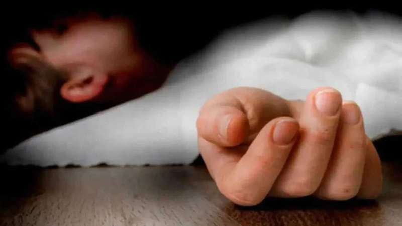 नाले में मिला महिला का सिर, शक की सुई पति पर