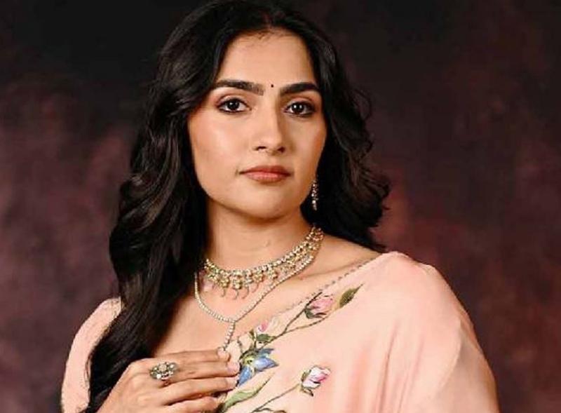 कांतारा: चैप्टर 1’ की रिलीज़ पर रुक्मिणी वसंत हुईं भावुक, टीम को कहा शुक्रिया