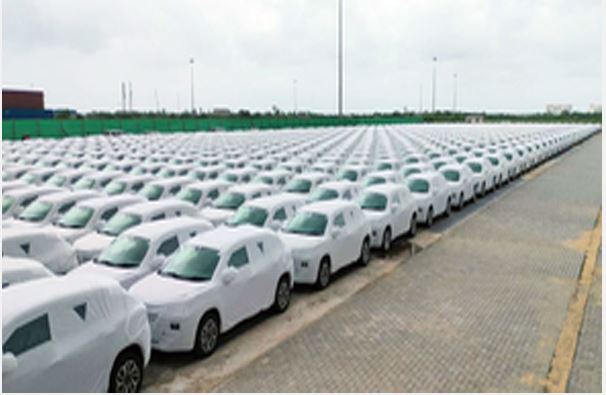 भारत में वाहनों की शिपमेंट बढकर हुई 3,72,458 यूनिट्स