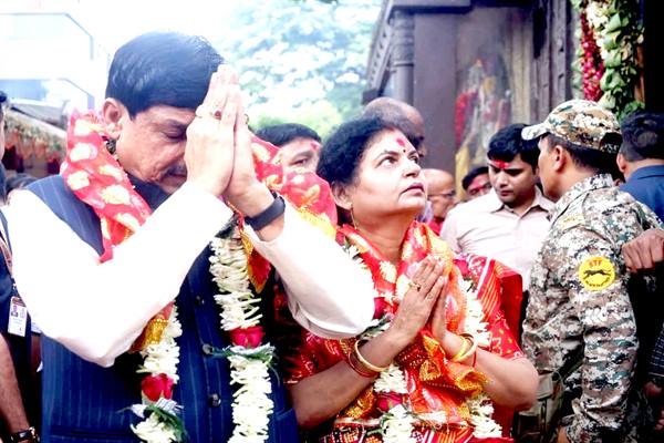 मुख्यमंत्री डॉ. यादव ने किए माँ कामाख्या देवी के दर्शन