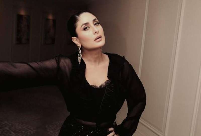 सेमीफाइनल में टीम इंडिया को चियर करने पहुंचीं करीना कपूर, तस्वीरें हुईं वायरल