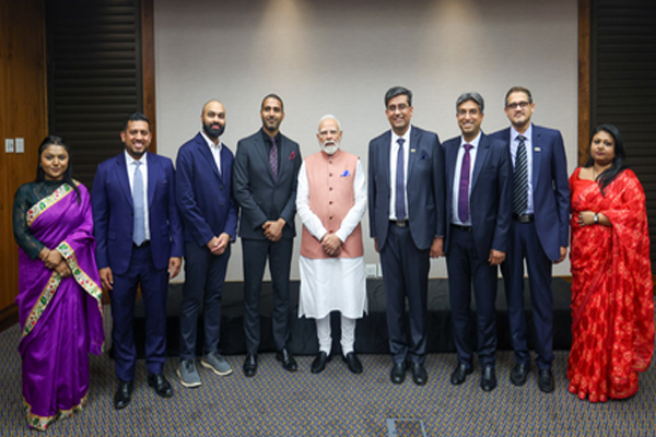 दक्षिण अफ्रीका में भारतीय मूल के टेक उद्यमियों से चर्चा की प्रधानमंत्री नरेंद्र मोदी ने