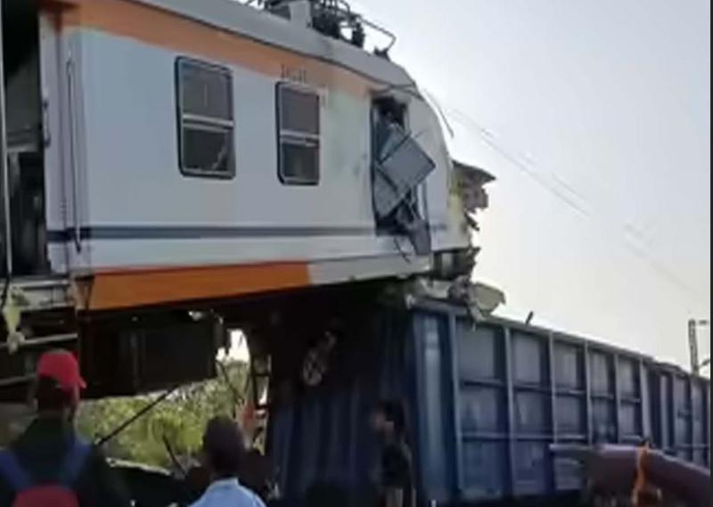 ट्रैक पर काम कर रहे थे कर्मचारी, टेस्टिंग ट्रेन की चपेट में आने से 11 की मौत