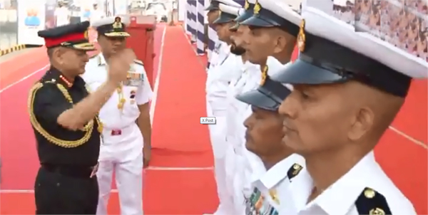 थल सेना प्रमुख की उपस्थिति में मुंबई में नए युद्धपोत INS माहे का जलावतरण