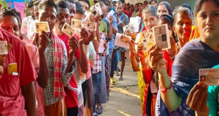 महिलाओं पर अत्याचार के आरोप वाले 52 उम्मीदवार