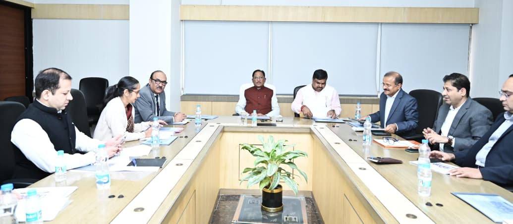 बच्चों के भविष्य को स्वर्णिम बनाने की महती जिम्मेदारी शिक्षा विभाग पर – मुख्यमंत्री श्री विष्णु देव साय*