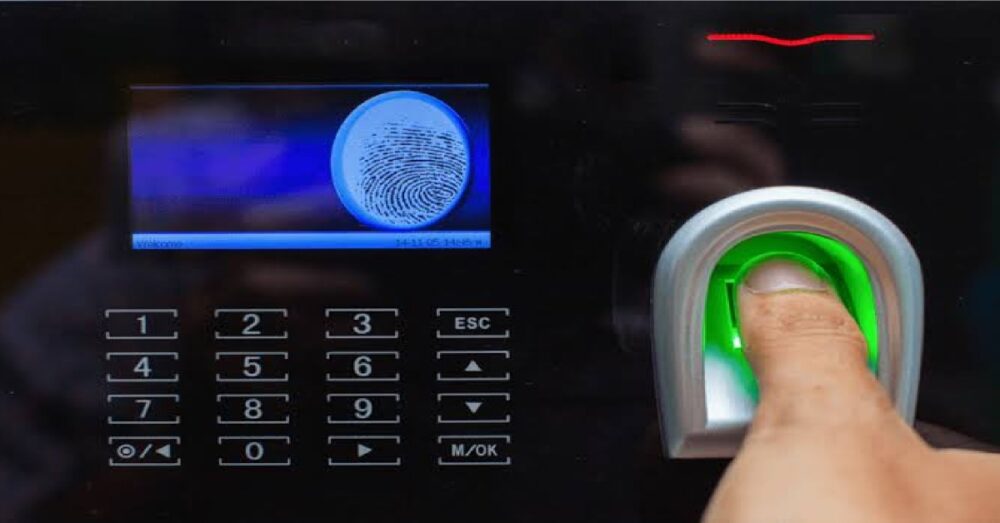 मंत्रालय के सभी विभागों में अब अनिवार्य होगी आधार-आधारित बायोमेट्रिक उपस्थिति प्रणाली