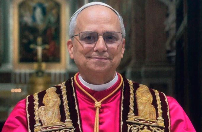 AI से होमवर्क न करें, सीखें”— पोप लियो का युवाओं को संदेश