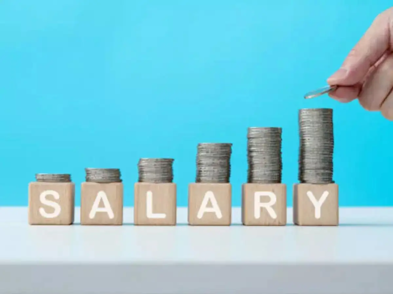 2026 में सैलरी बढ़ेगी या घटेगी? ताज़ा रिपोर्ट में बड़ा खुलासा!