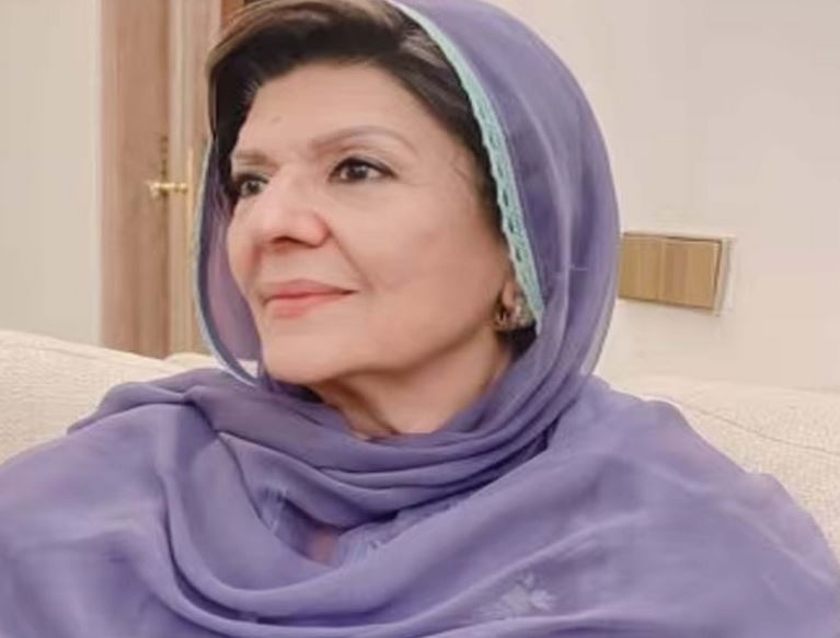 बहन अलीमा बोलीं – वे मारेंगे नहीं, जनता उन्हें जिंदा नहीं छोड़ेगी