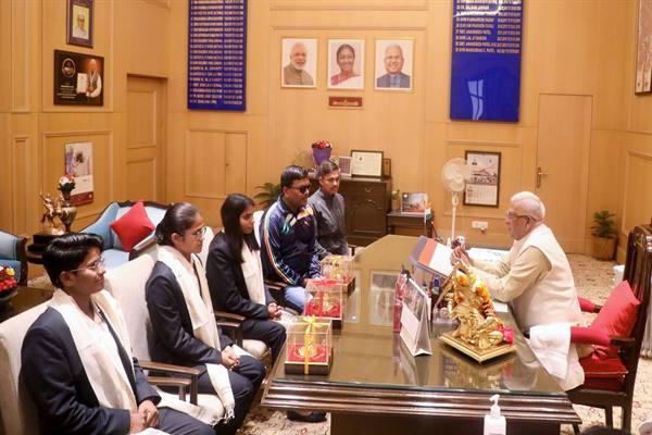 विजेता खिलाड़ी महिला सशक्तिकरण का प्रतीक : राज्यपाल श्री पटेल
