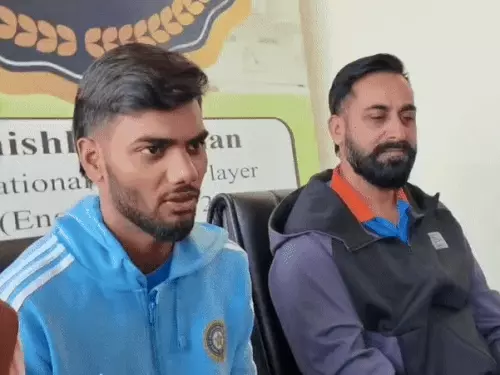 दुबई में होने वाले अंडर-19 क्रिकेट एशिया कप में चयन के बाद सिरसा के कनिष्क चौहान अब मैच खेलने दुबई जाएंगे