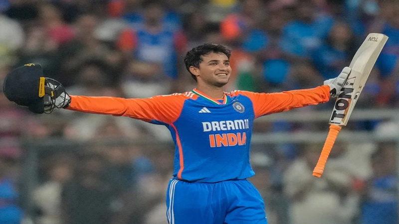 अभिषेक शर्मा के प्रदर्शन ने सबको किया फेल, क्रिकेट जगत में बनाई पहचान