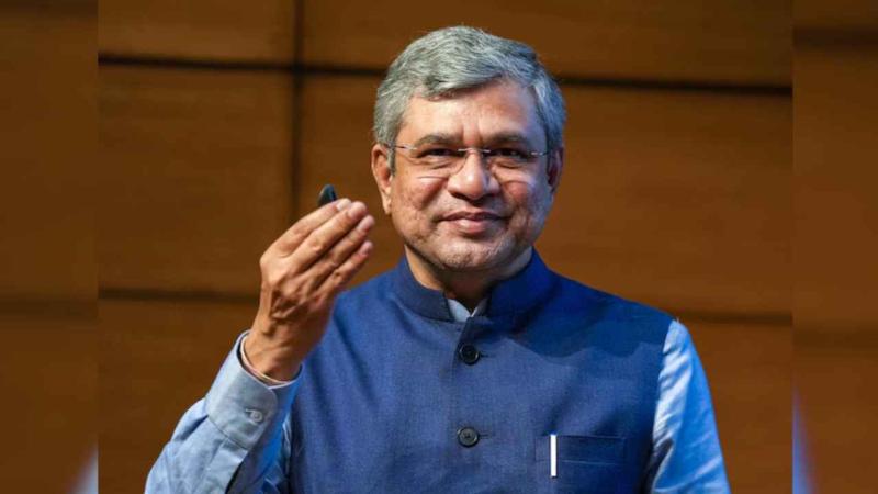 Bullet Train Update: किस महीने शुरू होगी बुलेट ट्रेन की पहली यात्रा? रेल मंत्री के बड़े ऐलान से मचा हड़कंप