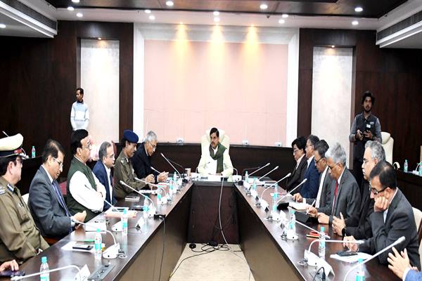 विकास गतिविधियों और जनकल्याणकारी योजनाओें के क्रियान्वयन में पारदर्शिता सुनिश्चित कर जबावदेहिता करना होगा तय : मुख्यमंत्री डॉ. यादव