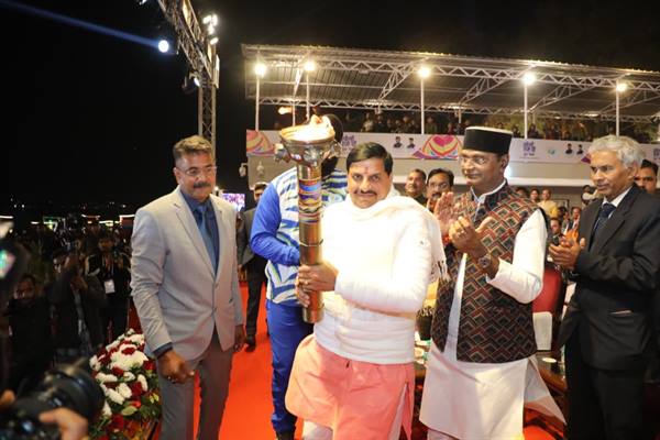 प्रदेश के खिला‍ड़ियों को समग्र सुविधाएँ करायेंगे उपलब्ध : मुख्यमंत्री डॉ. यादव