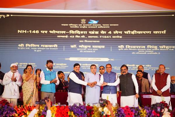 विकास के हाईवे पर मध्यप्रदेश सबसे आगे : केन्द्रीय सड़क मंत्री श्री गडकरी