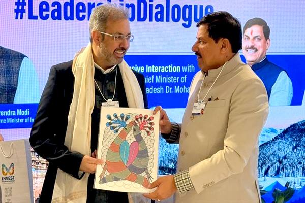 मुख्यमंत्री डॉ. यादव ने स्विस पार्लियामेंट के नेशनल काउंसिल सदस्य श्री गगर से की चर्चा