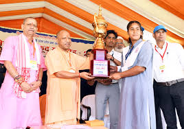 शिक्षा के साथ खेल भी जरूरी, कॉलेज अपनाएं एक-एक खेल: योगी आदित्यनाथ