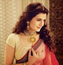 अमीषा पटेल बोलीं बॉलीवुड में हो रहा बदलाव, कहा- नाकाबिल लोगों को मिल रहा…