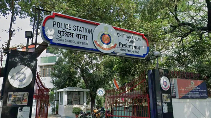 CBI ने घूसखोर दरोगा को रंगे हाथ पकड़ा, 10 लाख रुपये की रिश्वत ले रहा था पुलिसवाला