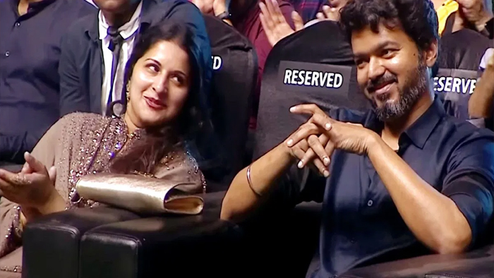 थलापति विजय की राजनीति में एंट्री के बाद एक्टर के परिवार में आई फूट, पत्नी ने दायर की तलाक अर्जी