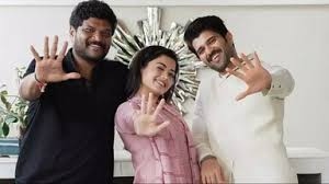 एक्टिंग में टक्कर, लेकिन एजुकेशन में कौन है असली स्टार?