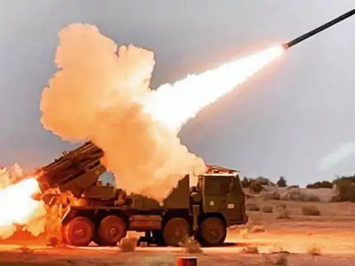 रूस-यूक्रेन और पश्चिम एशिया के संघर्षों ने साफ कर दिया है कि भविष्य की जंग अब महीनों और सालों खिंचेगी