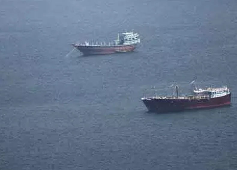 होर्मुज में एक और जहाज बना निशाना, आइलैंड्स का लगा था झंडा