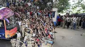 भगदड़ में जान गंवाने वालों को खास तरीके से दी जाएगी श्रद्धांजलि