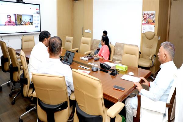 परीक्षा, जीवन का निर्धारण नहीं करती बल्कि सतत् सीखने की ओर अग्रसर करती हैं : मंत्री श्री परमार