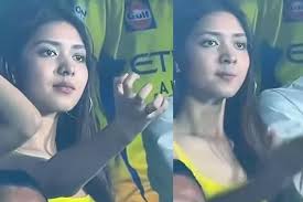 चेन्नई-पंजाब मैच में दिखी मिस्ट्री गर्ल, फैंस हुए दीवाने