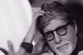 रिटायरमेंट नहीं, लगातार काम—अमिताभ बच्चन की नई फिल्मों का इंतजार