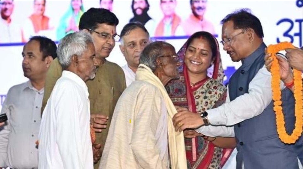 छत्तीसगढ़ में वरिष्ठ नागरिकों के लिए मजबूत सामाजिक सुरक्षा तंत्र