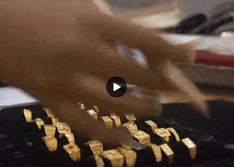 सोने-चांदी के दाम में आज यानी 28 अप्रैल को गिरावट