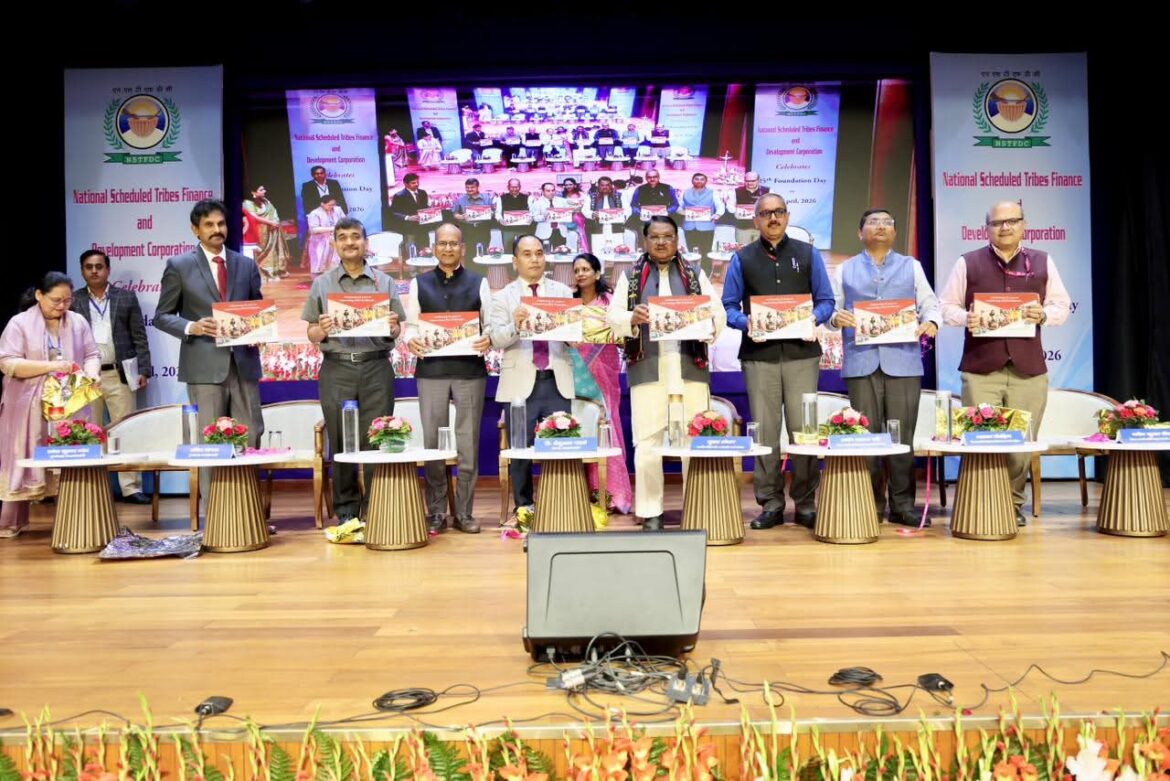 व्यक्तियों को रोजगार चाहने वाला बनने के बजाय रोजगार देने वाला बनाएं- केन्द्रीय मंत्री श्री ओंराव